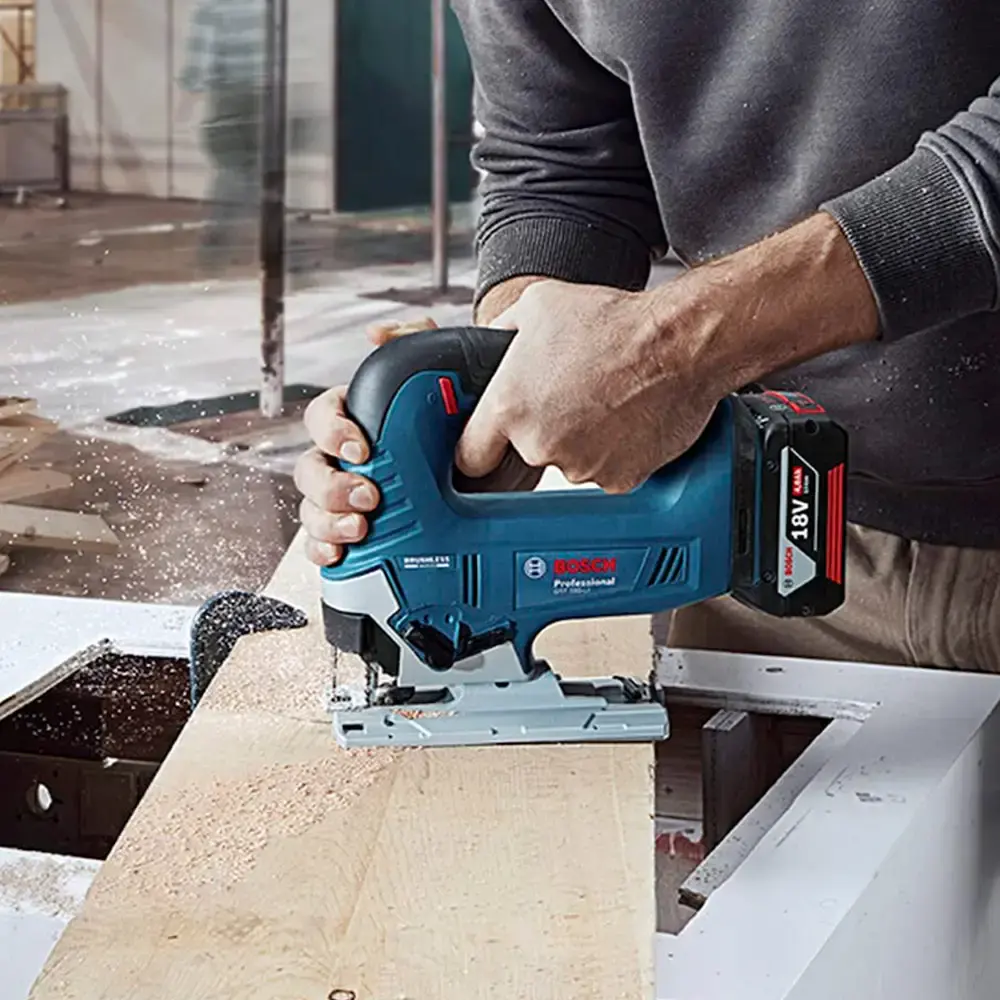 Serra tico tico à bateria GST 185-LI brushless sem carregador e sem bateria Bosch — fotografia 5