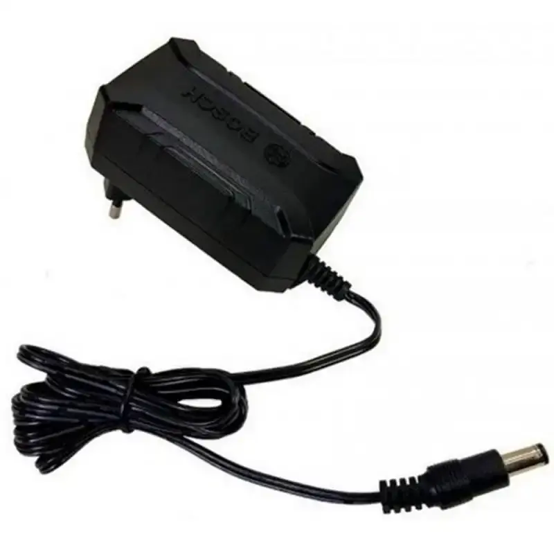 Carregador de bateria 15V bivolt para parafusadeira / furadeira GSR 1000 smart 12 v Bosch — fotografia de referência
