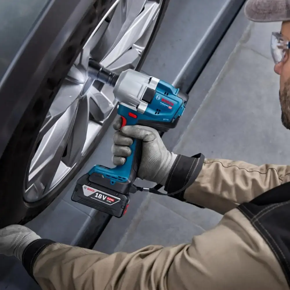 Chave de impacto 1/2 POL 780 NM a bateria 18V brushless sem carregador e bateria GDS18V-780 Bosch — fotografia 7