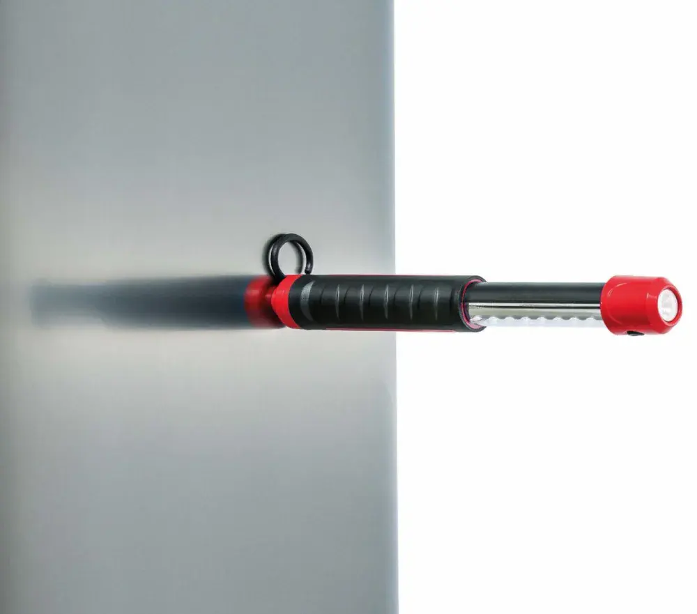 Lanterna profissional recarregavel 33 leds bivolt Worker — fotografia 4