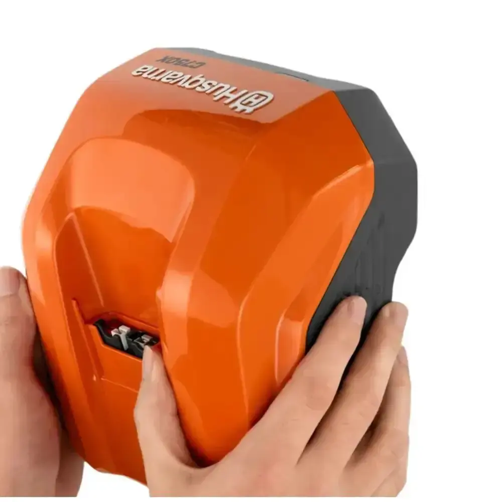 Implemento podador PA310 carregador rápido 40-C500X e bateria B220X 36V 6AH Husqvarna — fotografia 3