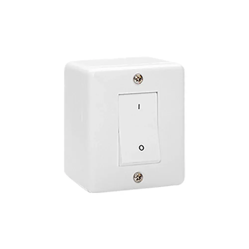 Interruptor sobrepor Ilumi bipolar 25A br box — fotografia de referência