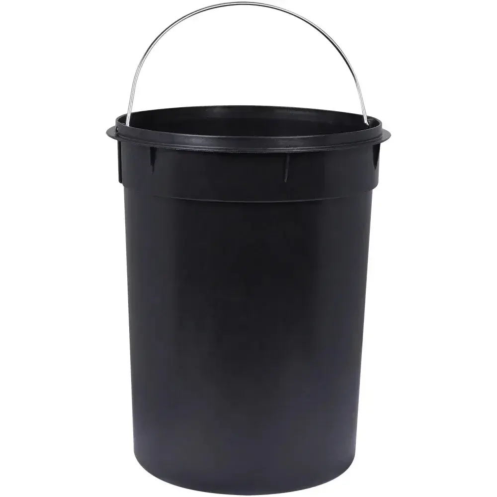 Lixeira de aço inox com pedal 20 litros Kala — fotografia 9